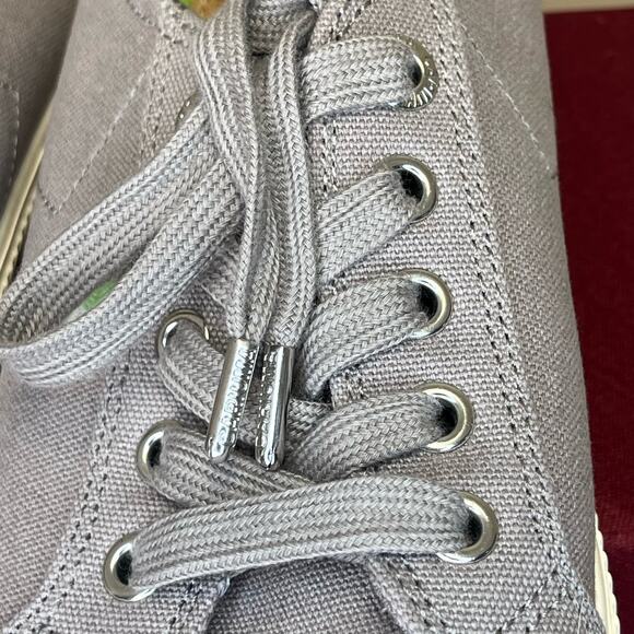 Cariuma OCA Low Grey Canvas Sustainable Organic Vegan Shoes 8.5 - Picture 9 of 9